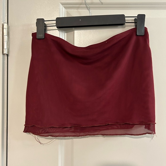Edikted Deep Red Mini Skirt - Picture 3 of 3